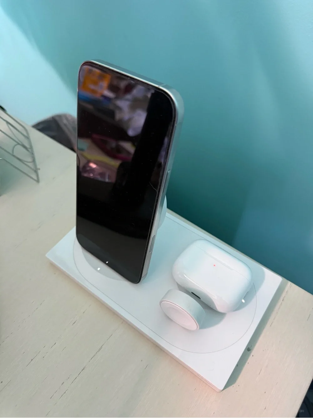 Belkin BOOST↑CHARGE 3-in-1 Wireless Charger for iPhone, Apple Watch, & AirPods